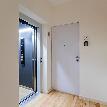 31 Janeiro 157 - Charming 1Br Flat W/ Ac & Balcony By Lovelystay Porto Bagian luar foto