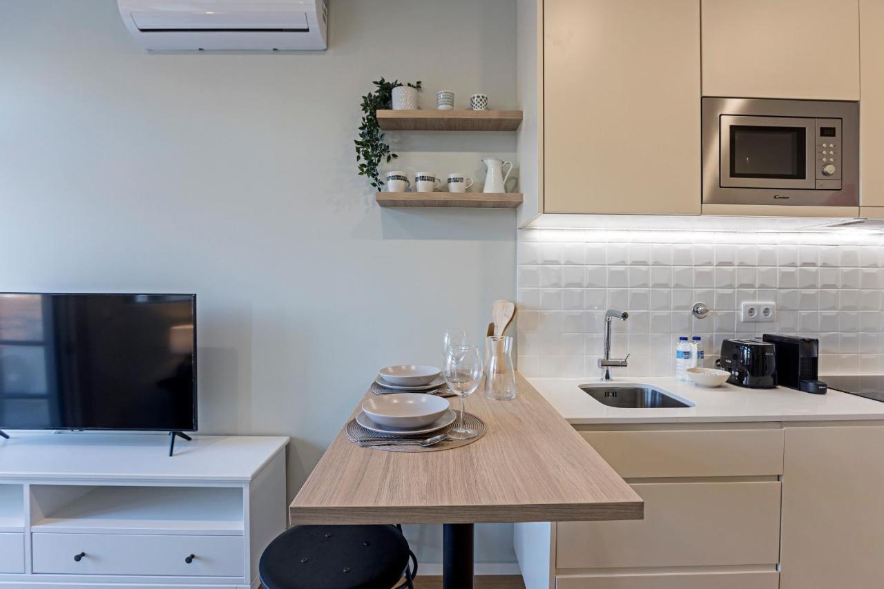 31 Janeiro 157 - Charming 1Br Flat W/ Ac & Balcony By Lovelystay Porto Bagian luar foto