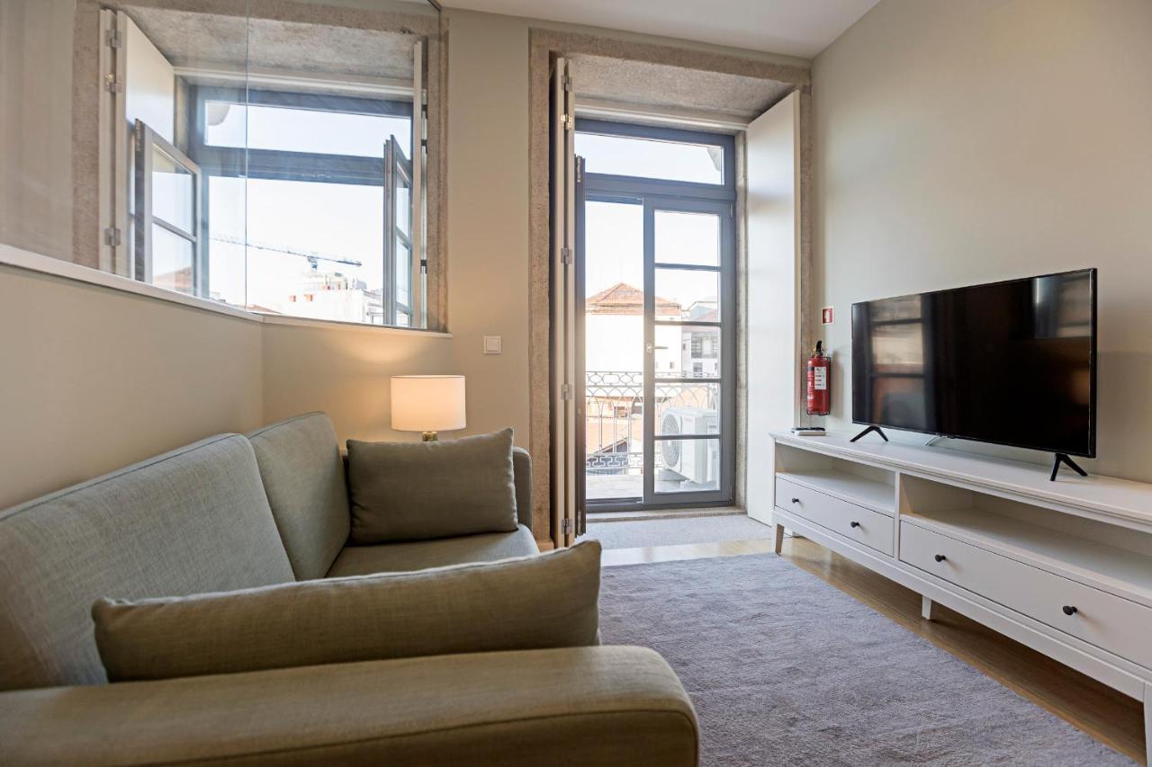 31 Janeiro 157 - Charming 1Br Flat W/ Ac & Balcony By Lovelystay Porto Bagian luar foto