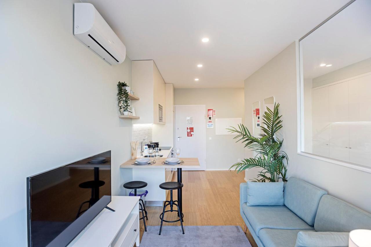 31 Janeiro 157 - Charming 1Br Flat W/ Ac & Balcony By Lovelystay Porto Bagian luar foto