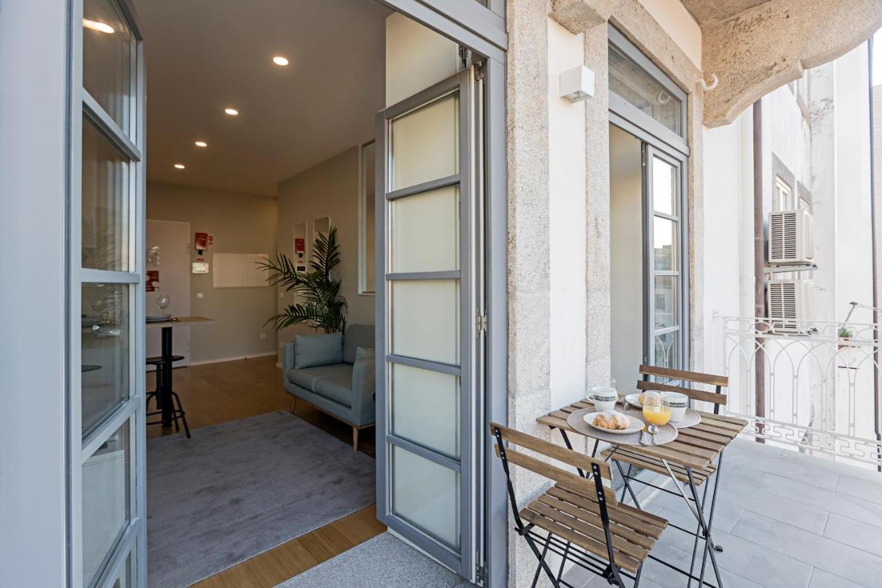 31 Janeiro 157 - Charming 1Br Flat W/ Ac & Balcony By Lovelystay Porto Bagian luar foto